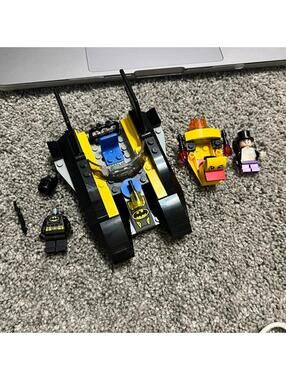 Lego 76158 DC Batboat The Penguin Pursuit!